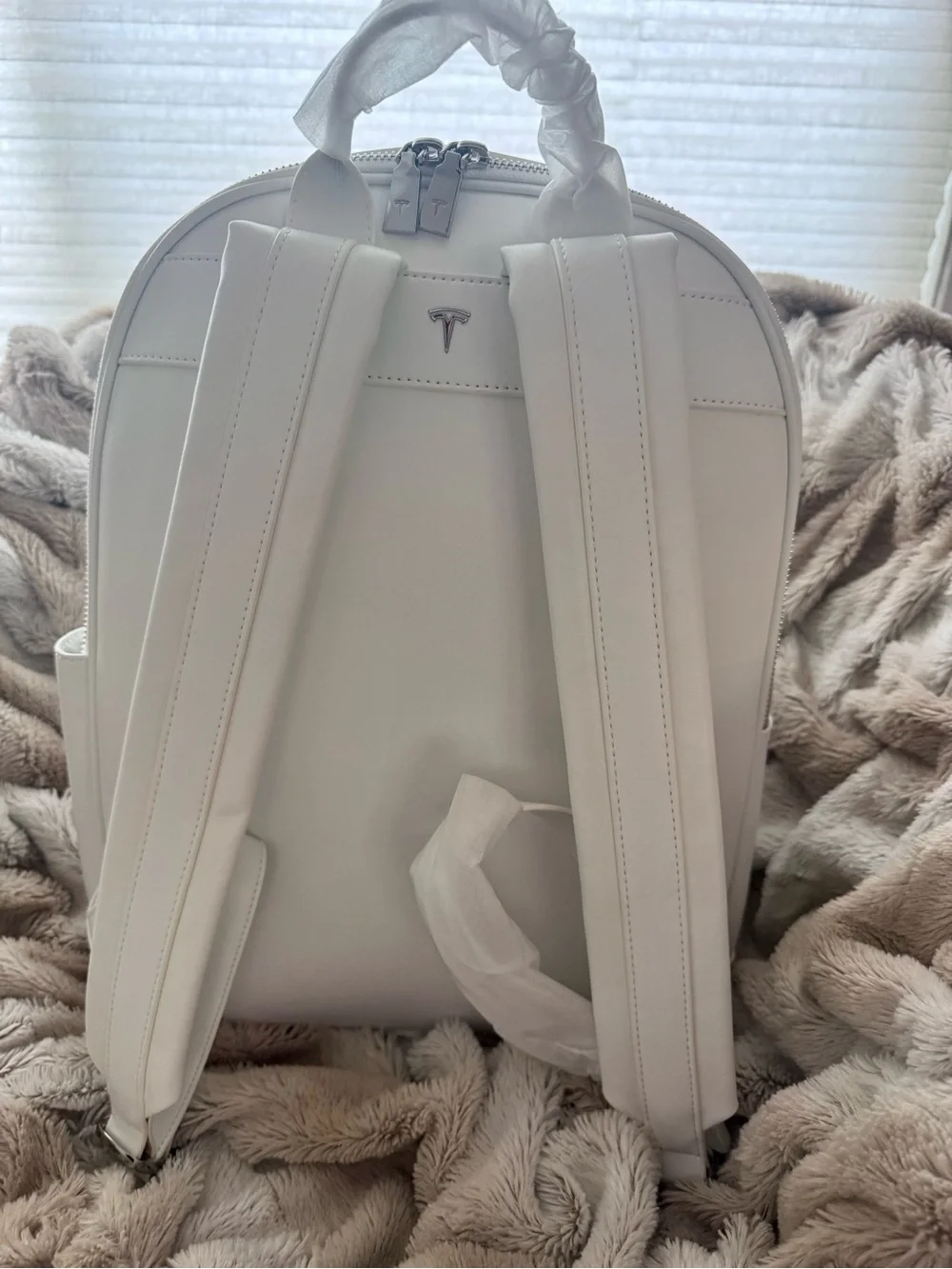 The Original Tesla Mega Pack - RARE - Picture 4 of 8